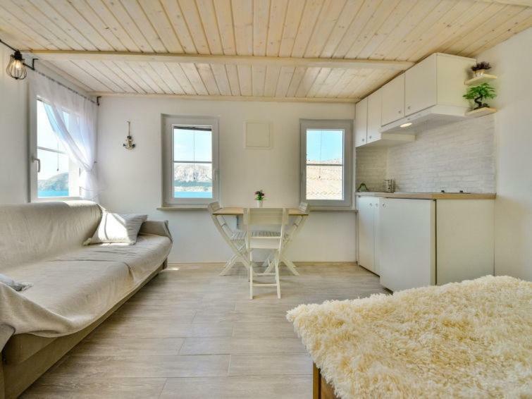 Lavender Villa Baska  Exterior photo